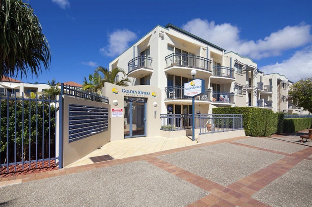 Golden Riviera Absolute Beachfront Resort Gold Coast Esterno foto